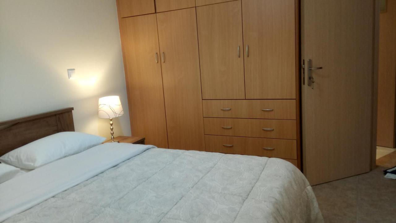 Overnight Athens Airport And Raphina Port Apartment Ártemida Kültér fotó