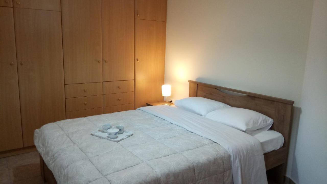 Overnight Athens Airport And Raphina Port Apartment Ártemida Kültér fotó
